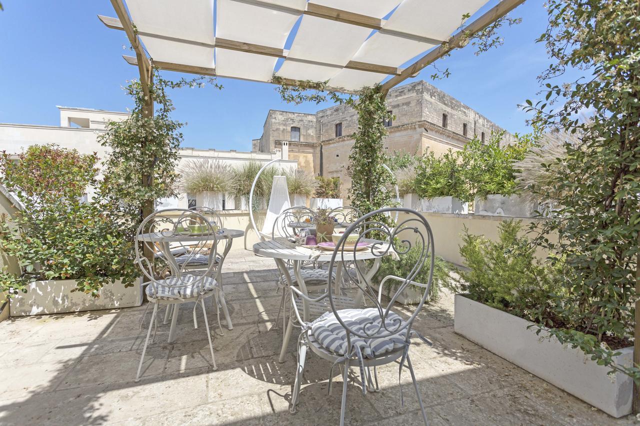 La Loggia Dei Rayno Bed & Breakfast Lecce Exterior photo